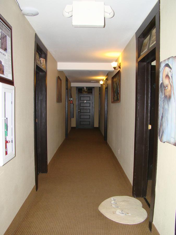 Hotel Cazan Mamou ภายนอก รูปภาพ